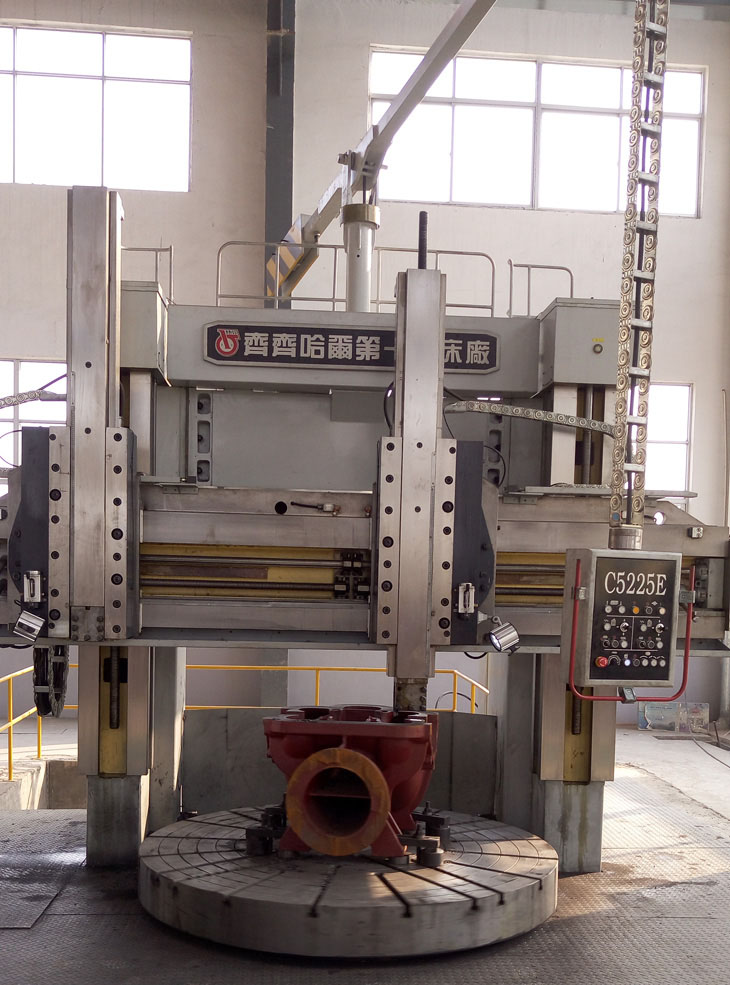 一臺(tái)齊一C5225E ×16/10 雙柱立車